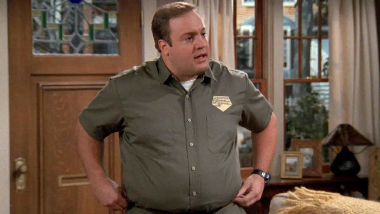 Kevin James played the role of  Doug Heffernan in The King of Queen. netflixdeed.com