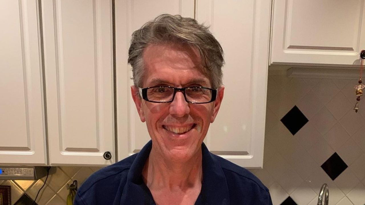 Steve Weiss from Is It Cake: Meet the Baker on Instagram!