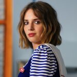 Is Maya Hawke Gay or Lesbian? Is the Stranger Things Cast Dating Spencer Barnett in 2022?