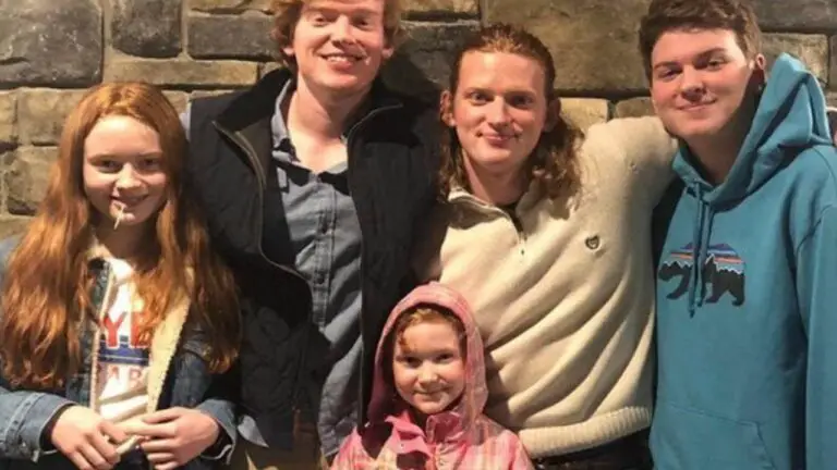 Sadie Sink’s Little Sister and Other Siblings: How Many Sister/Brother Does the Stranger Things Cast Have?
