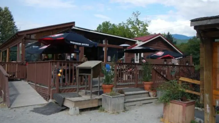 The Watershed Grill on Virgin River: Know About the Real Place in North of Vancouver to Squamish; Jack’s Bar Is Located in Brackendale; Other Filming Locations!