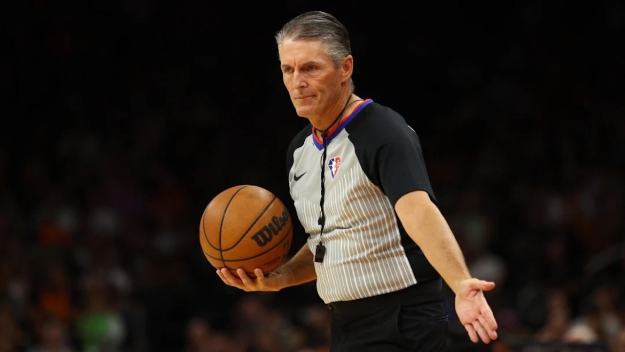 What Is NBA Referee Scott Foster's Net Worth? Taking a Closer Look at His  Salary and Other Details