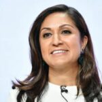 Amna Nawaz's Scar: Here's the Truth! netflixdeed.com