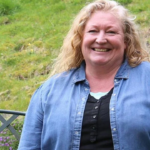 Charlie Dimmock weight gain acceptance reaction body change 2023 netflixdeed.com