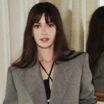 Has Anne Hathaway Undergone a Breast Reduction? netflixdeed.com