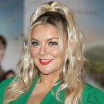 Did Sheridan Smith Get New Teeth? netflixdeed.com