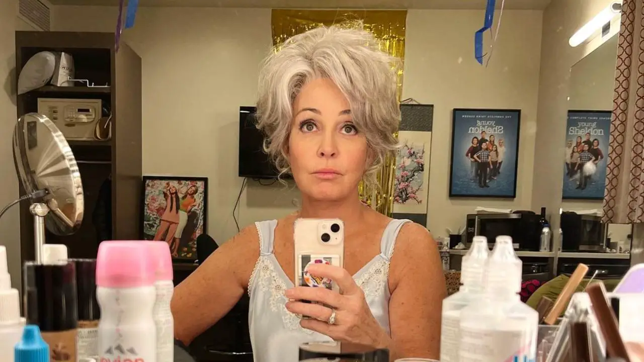 Plastic Surgery Might Be Annie Potts’ Secret to Glow at 71